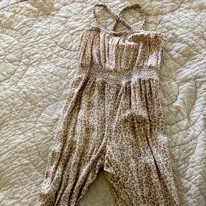 O’Neil girls leopard sleeveless jumper